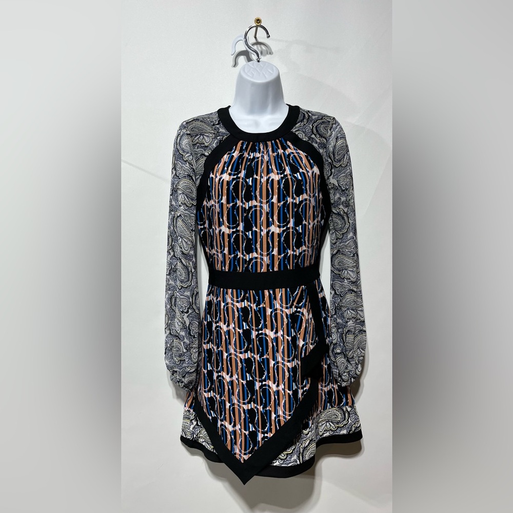 BCBGeneration Geometric Beautiful Sheer Sleeve Mini Dress Women’s Size‎ 0 Nwot